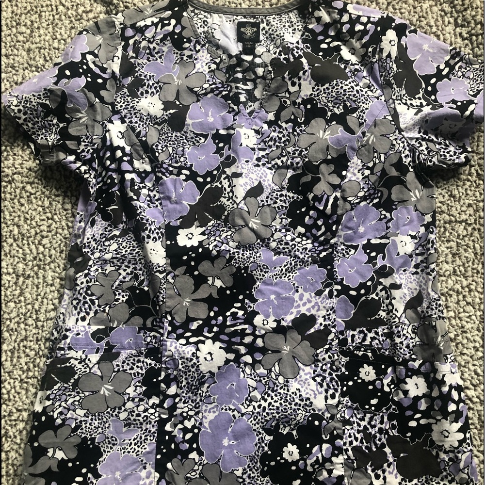 Ladies Med Couture scrub top